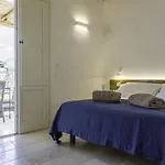 Konukevi Dimora Le Site Torre Suda